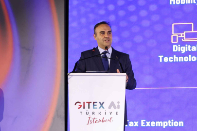 Bakan Kacır, GITEX Ai Türkiye’de Türkiye’nin Teknoloji Alanındaki Yeni Büyüme Vizyonunu Anlattı