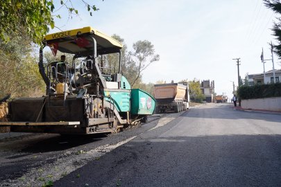Orhangazi Belediyesinden Eski Hastane Yolun’da Asfalt Yenileme Mesaisi