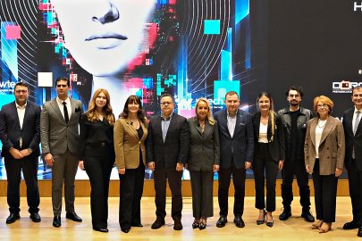Güçlenen Teknoloji Karşısında İnsan Nerede Duracak?